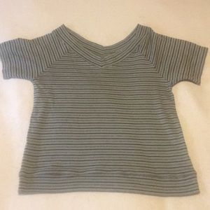 VINTAGE V NECK STRIPED SHIRT
